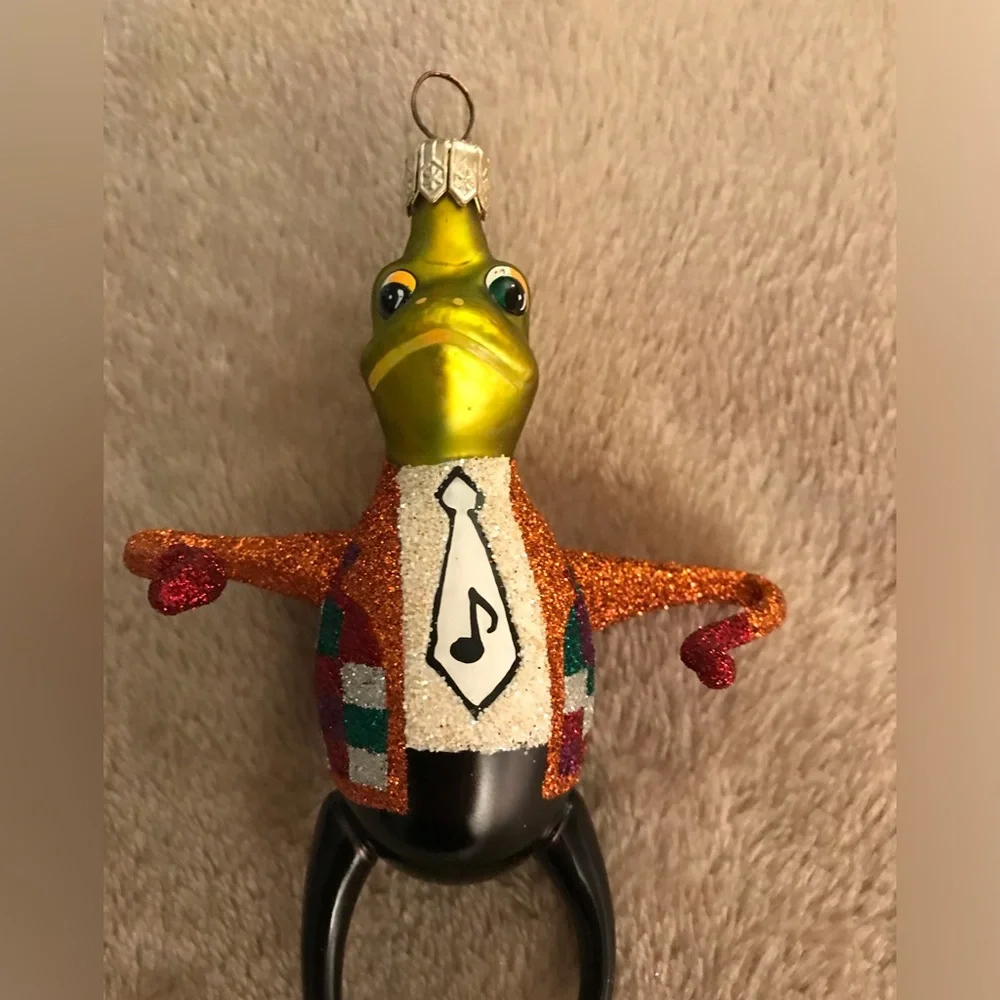 Slavic Treasures “Frog Astaire” ornament